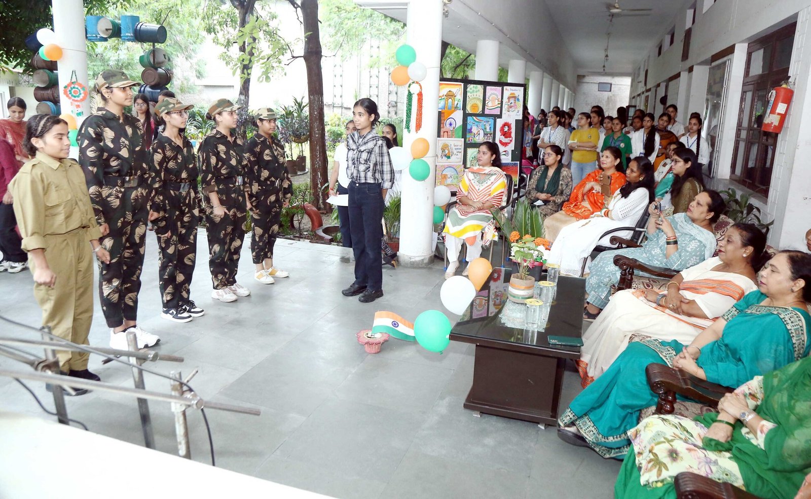 HMV Collegiate School Celebrated Independence Day with Utmost Enthusiasm