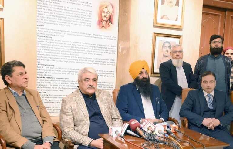 Ramesh-Singh-Arora-and-Salman-Rafiq