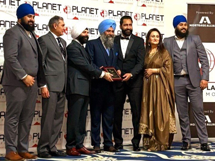 ਡਾ. ਗੁਰਵਿੰਦਰ ਸਿੰਘ ਧਾਲੀਵਾਲ ਨੇ ਰੀਅਲ ਅਸਟੇਟ ਵਿਚ ਲਗਾਤਾਰ 11ਵੀਂ ਵਾਰ ਅਵਾਰਡ ਹਾਸਲ ਕੀਤਾ