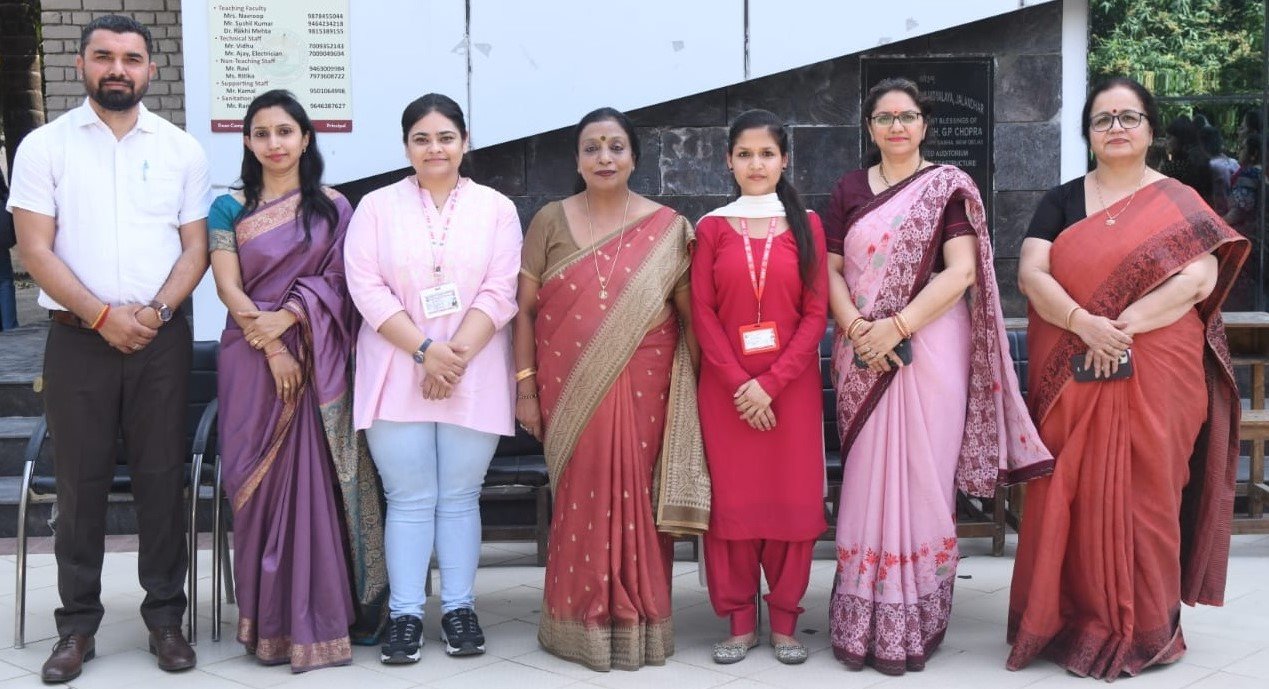 Students of M.Sc (Physics) of HMV shines in GNDU Exams