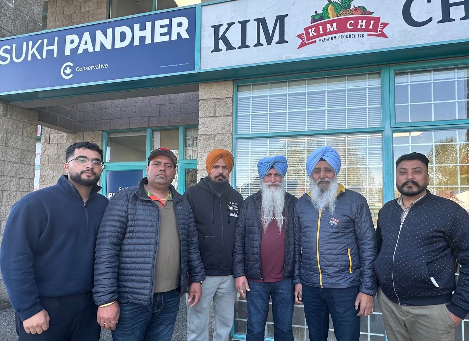 ਸਰੀ ਫਲੀਟਵੁੱਡ-ਪੋਰਟ ਕੈਲਸ ਤੋਂ ਕੰਸਰਵੇਟਿਵ ਉਮੀਦਵਾਰ ਸੁਖ ਪੰਧੇਰ ਵੱਲੋਂ ਵੋਟਰਾਂ ਨਾਲ ਨੁੱਕੜ ਮੀਟਿੰਗਾਂ