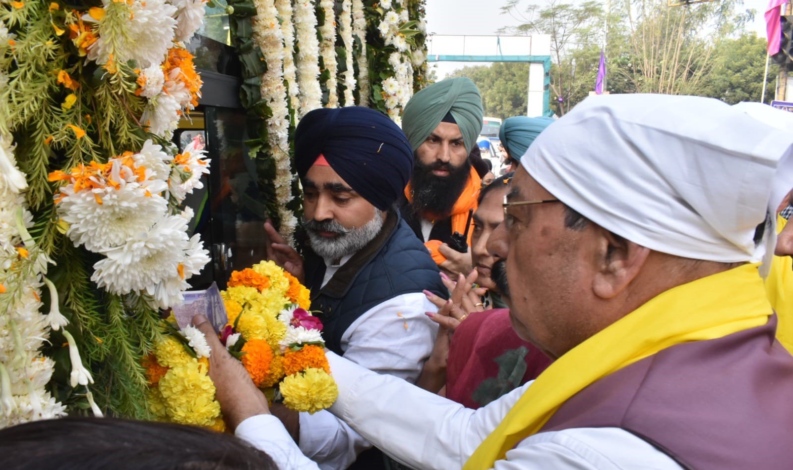‘Guard of Honour’ marks grand Nagar Kirtan as sea of devotees pays tribute to Guru Tegh Bahadur Sahib in Jalandhar