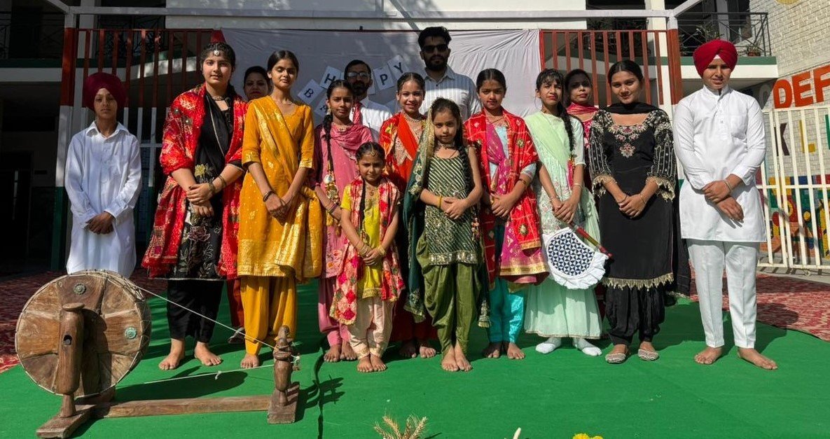Emm Aar International School Celebrated Baisakhi with Joy and Enthusiasm