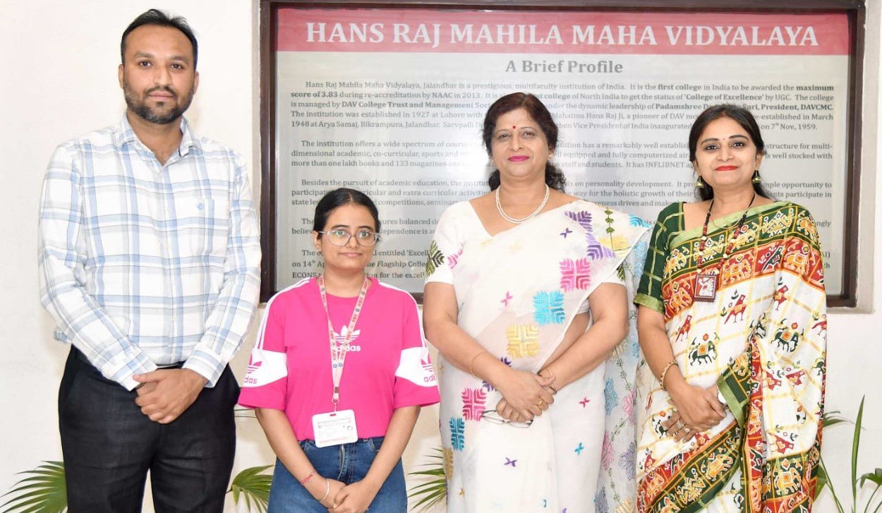 Navneet Kaur secured the highest SGPA