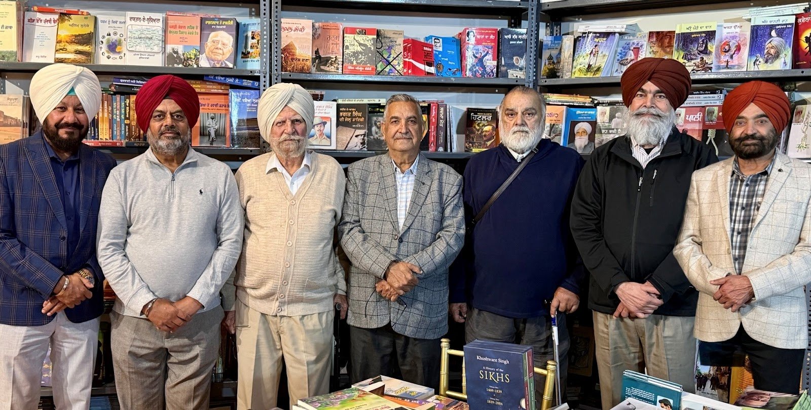 ਵੈਨਕੂਵਰ ਵਿਚਾਰ ਮੰਚ ਦੀ ਮੀਟਿੰਗ ‘ਚ ਪੰਜਾਬੀ ਸਾਹਿਤ ਦੇ ਪਸਾਰ ਅਤੇ ਲੇਖਕਾਂ ਦੀ ਪੜ੍ਹਨ-ਰੁਚੀ ਬਾਰੇ ਵਿਚਾਰ ਚਰਚਾ